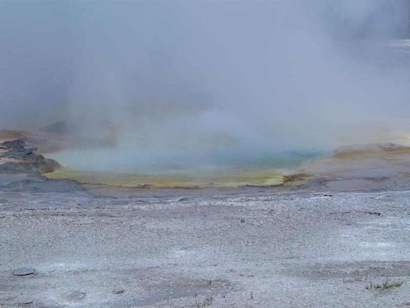 image CanadaYellowstone2012_027.jpg
