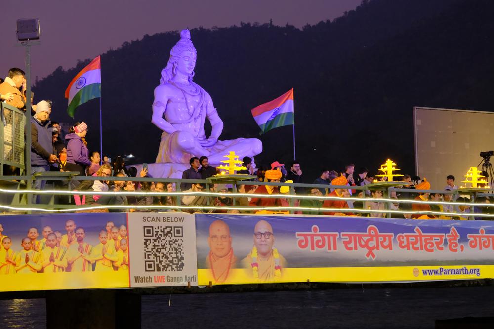 image INDE2_007.jpg