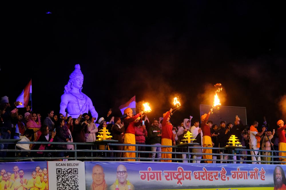 image INDE2_008.jpg