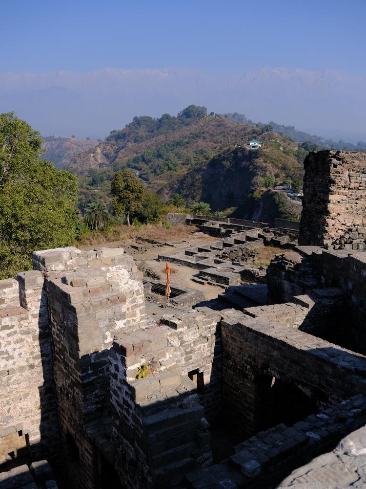 image INDE2_301.jpg
