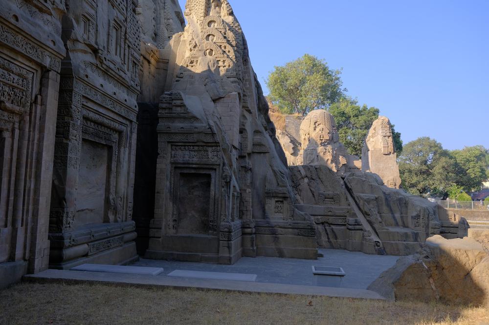 image INDE2_306.jpg