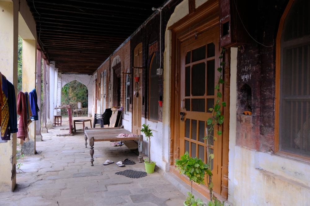 image INDE2_322.jpg