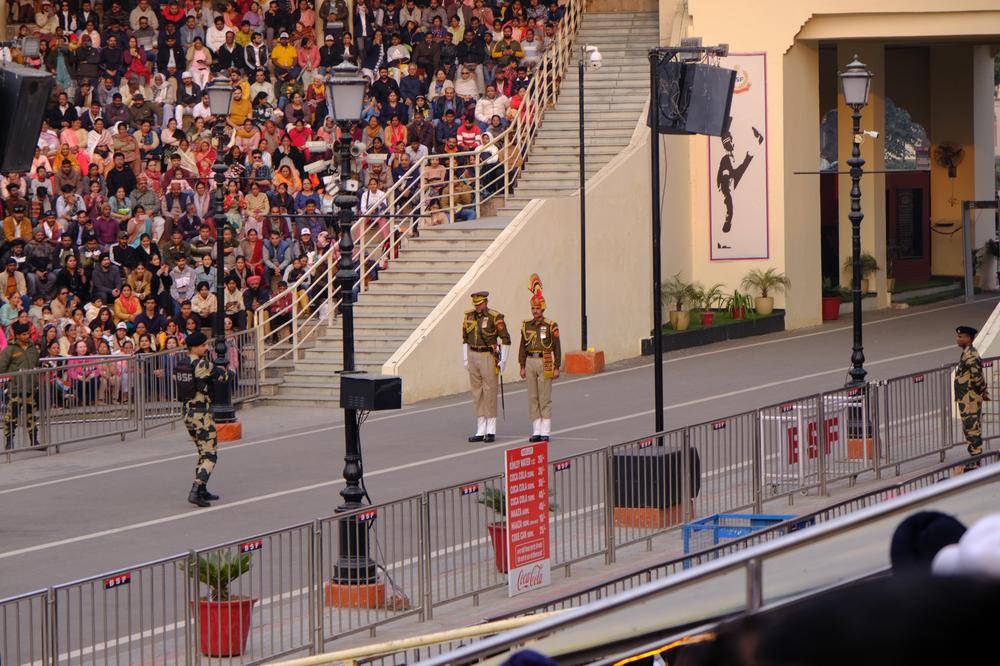 image INDE2_336.jpg
