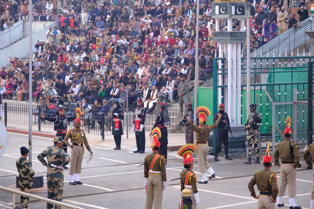 image INDE2_343.jpg