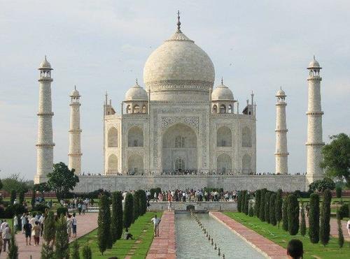 image VOYAGES_01_500px_.jpg